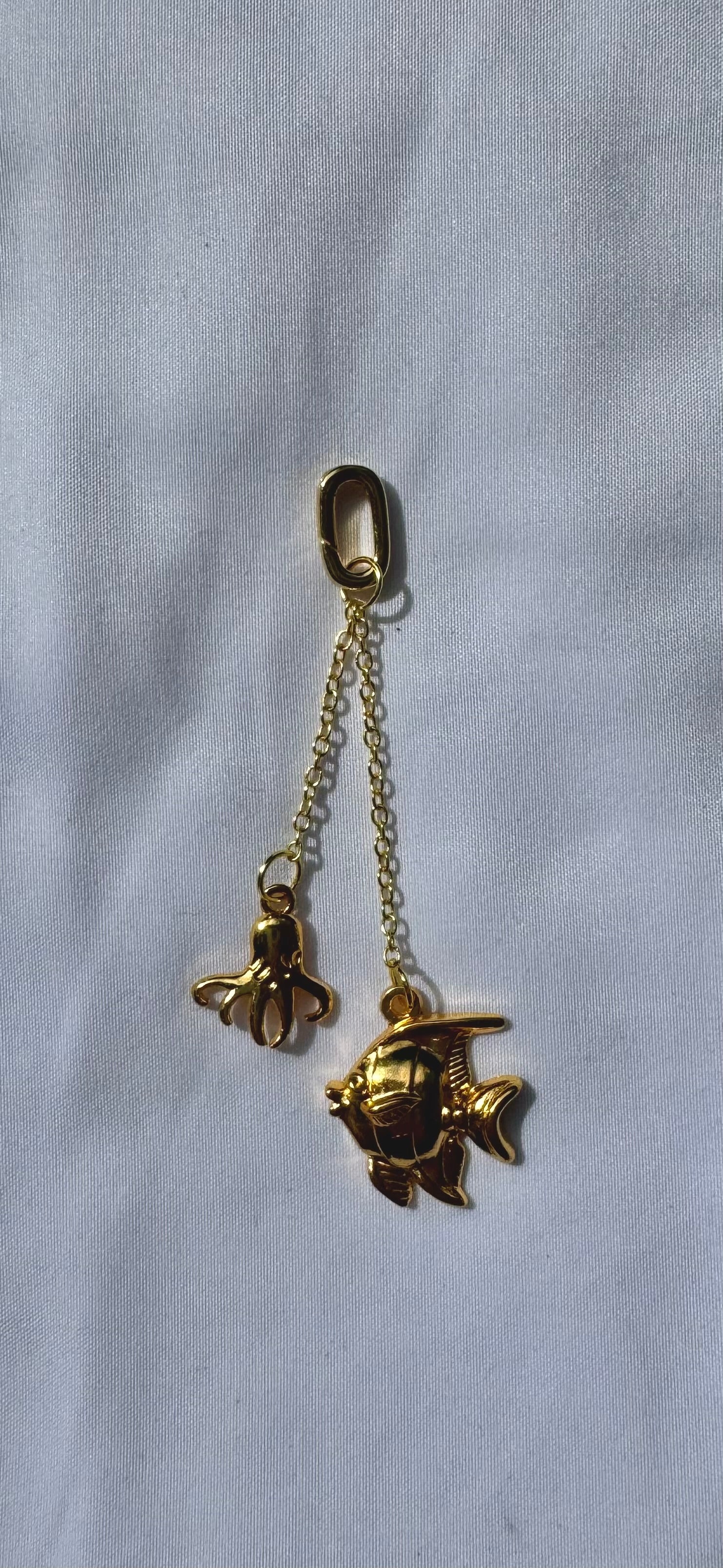 Pulpo x Flounder Charm
